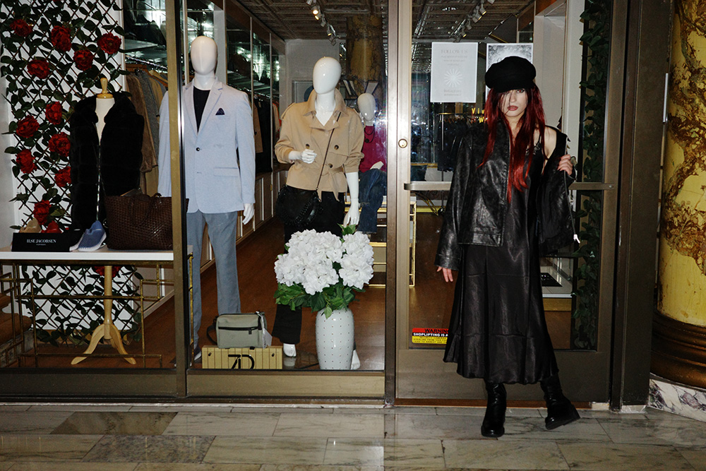 underscores  GALLERIA World Tour