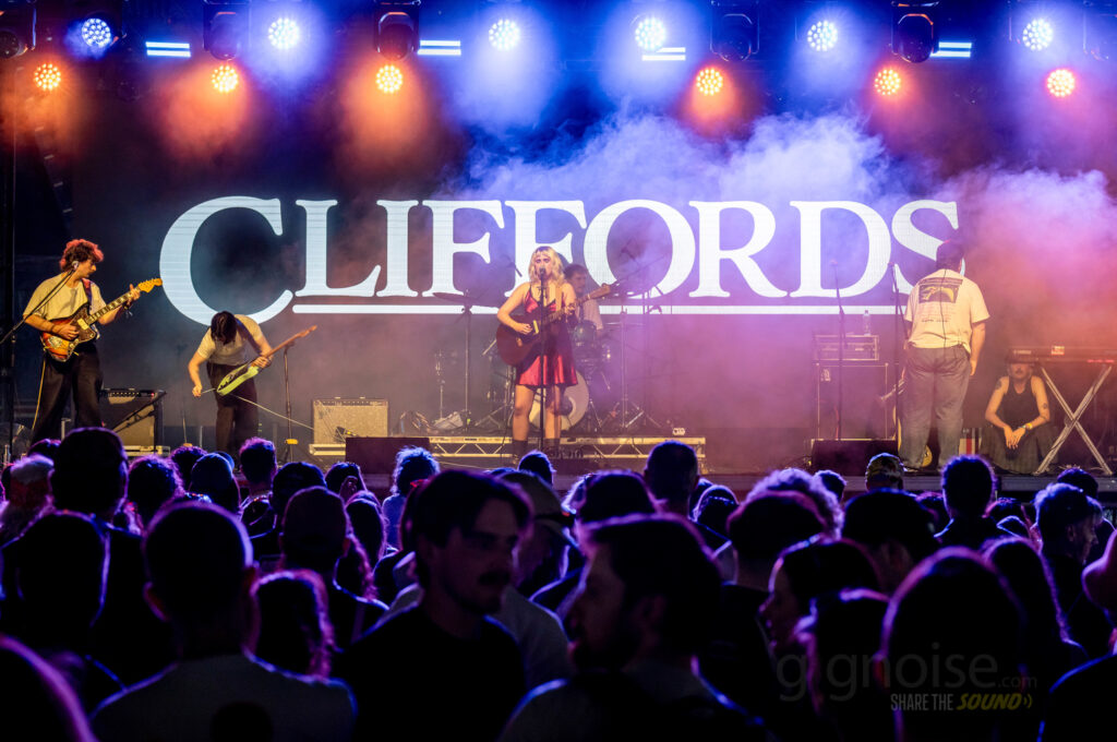 Cliffords Band