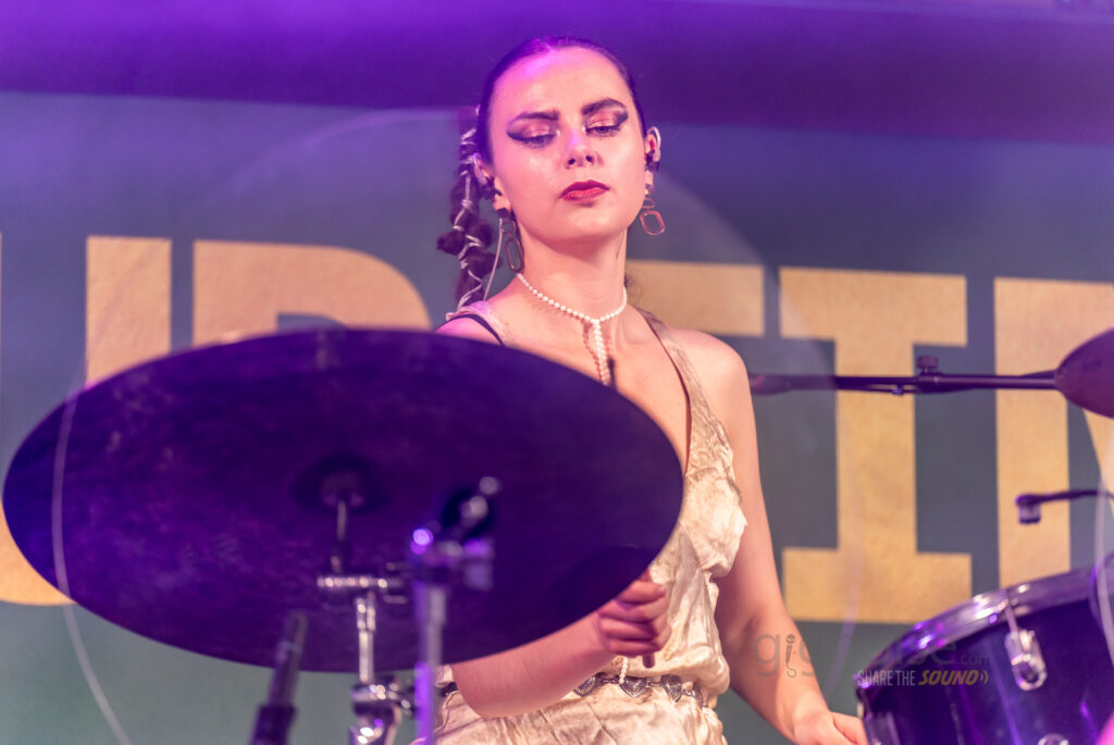 BIIRD Drummer