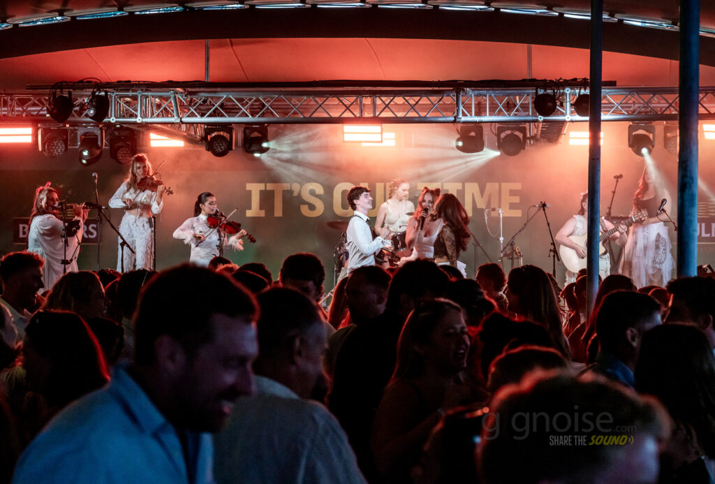 BIIRD play live