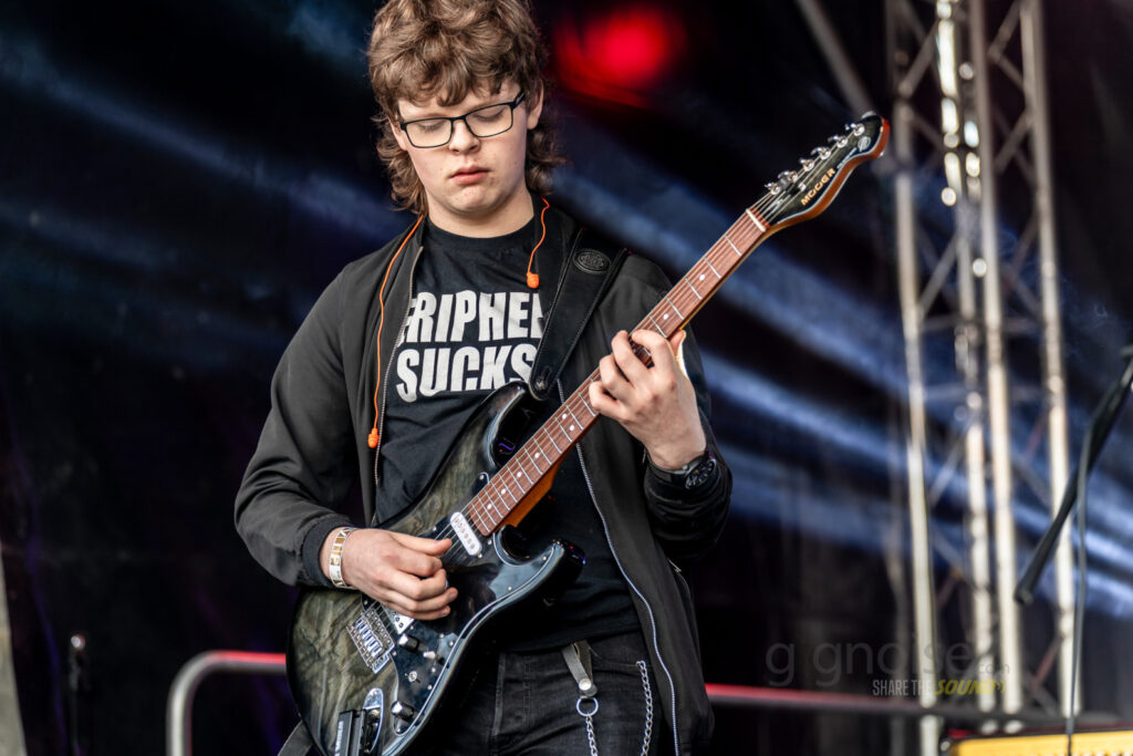 Coffsurp, Band