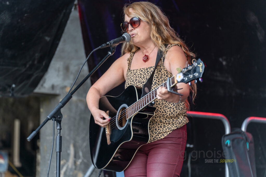 Féile Beag Penny Wise Live
