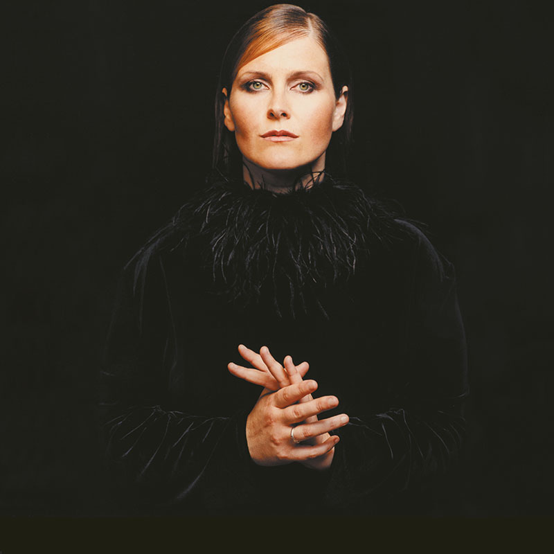 Alison Moyet Hometime’, ‘Voice’, ‘The Turn’, ‘the minutes’ and ‘Other’ 