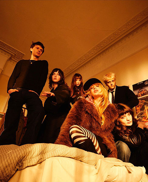 Man/Woman/Chainsaw Announce Nine-Date UK Tour