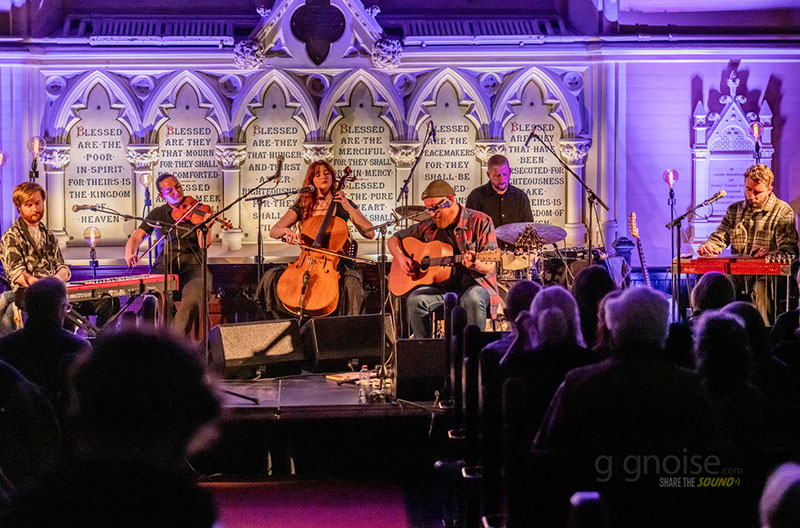 How I Became A Wave Live from The Unitarian Church, Dublin'